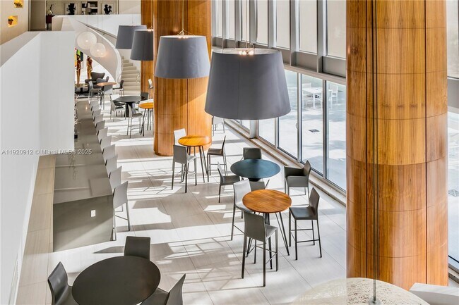 Building Photo - 1180 N Federal Hwy