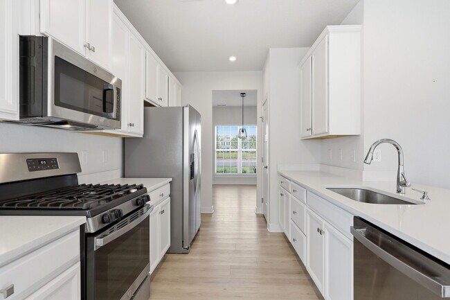 Building Photo - 101 Iris Cir