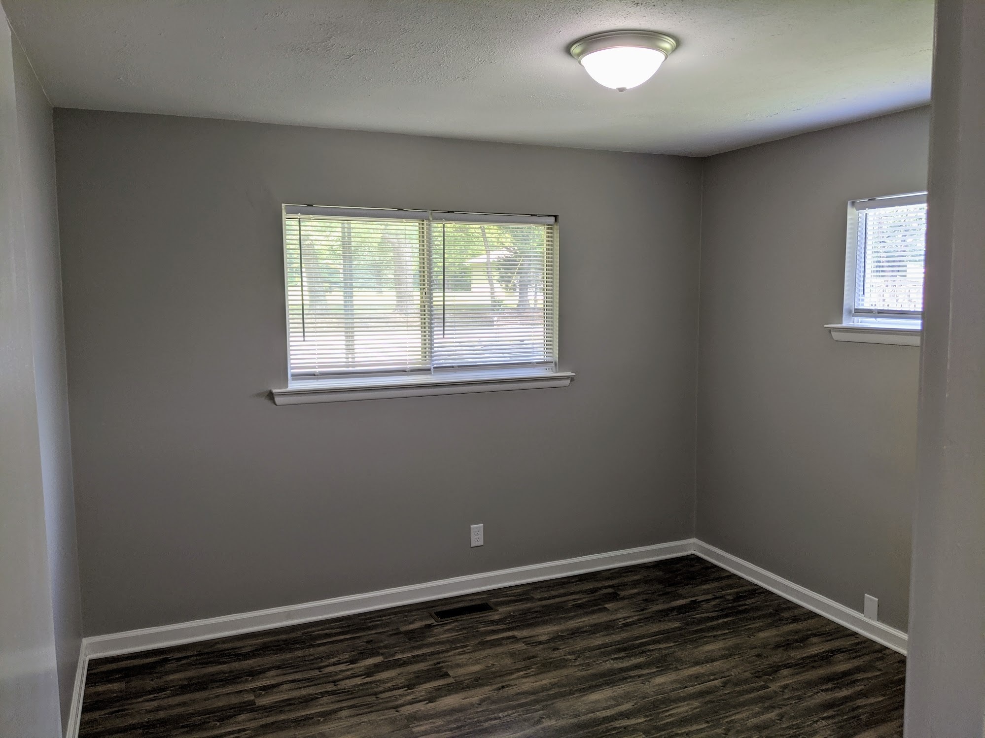 Building Photo - 4812 Eula Cir
