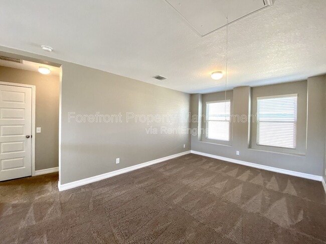 Building Photo - 1206 Ranch Falls