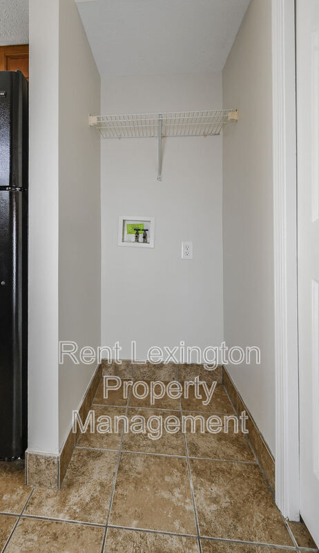 Building Photo - 772 Orlean Cir