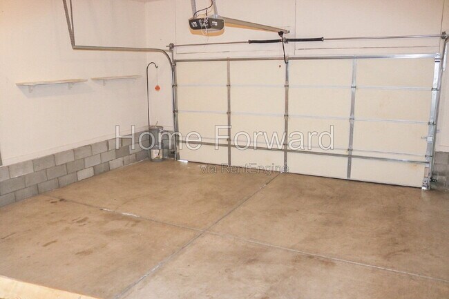 Building Photo - 341 Hays Blvd