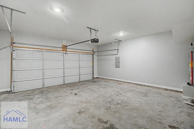 Building Photo - 702 Mill Creek Cir