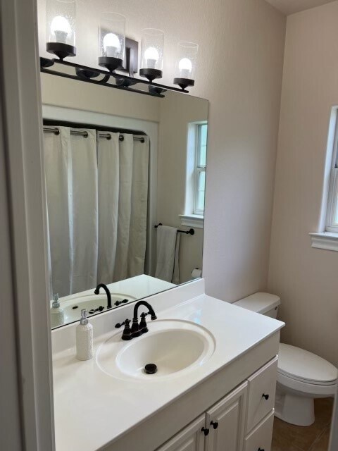 Building Photo - 1205 Cimarron Ct