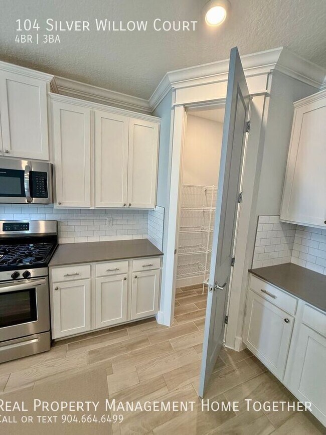 Building Photo - 104 Silver Willow Ct