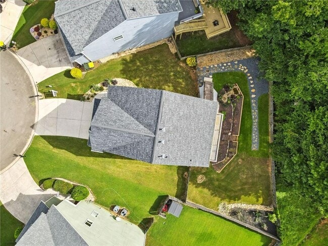 Building Photo - 6030 Ellington Cove