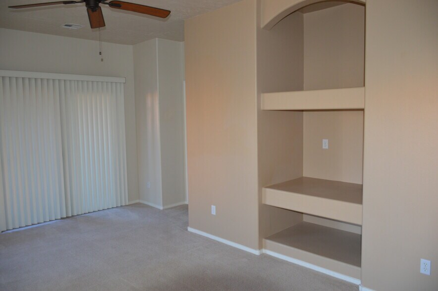 Living Room - 724 Hardy Way