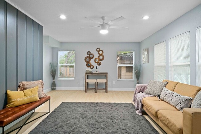 Building Photo - ***APPLICATION CURRENTLY UNDER REVIEW***Ch...
