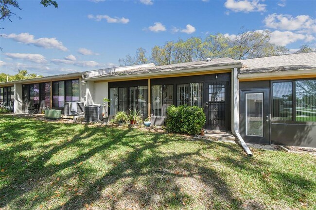 Building Photo - 8130 Braddock Cir