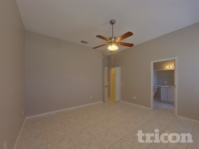 Building Photo - 831 Monroe Harbor Pl