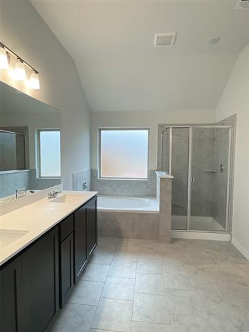 Building Photo - 513 Red Barn Dr