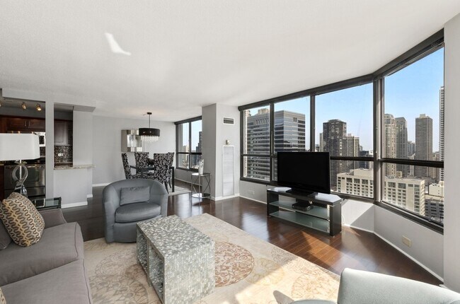 Building Photo - 405 N WABASH Ave