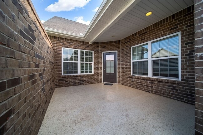 Building Photo - 1647 Foston Ln