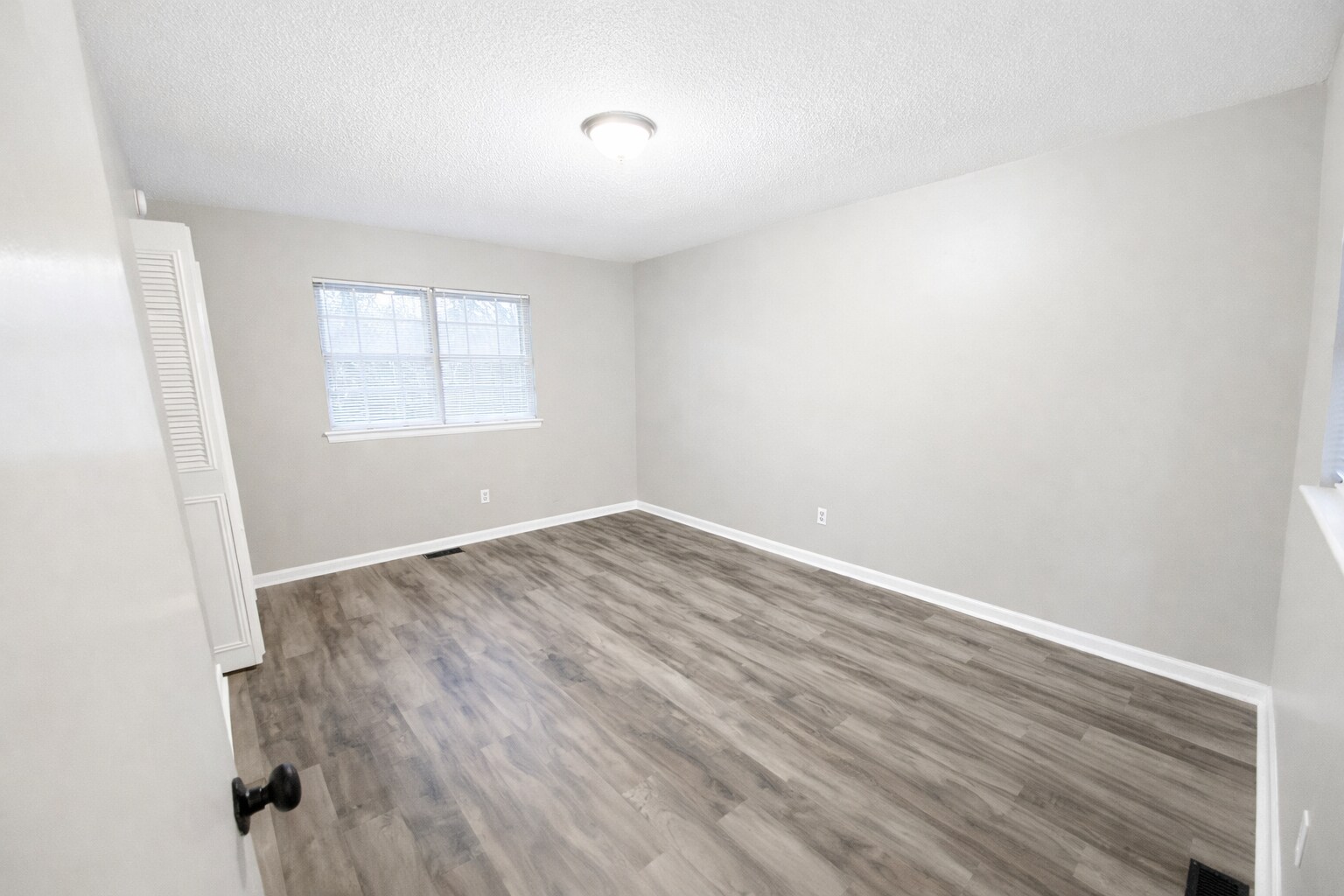 Building Photo - 5706 Wilder Rd