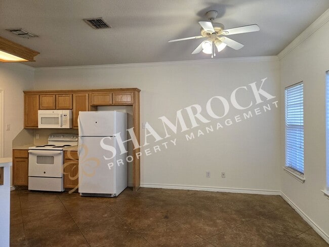Building Photo - 3009 Palomino Trail