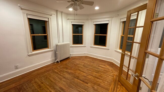 Building Photo - 46 Lowell St