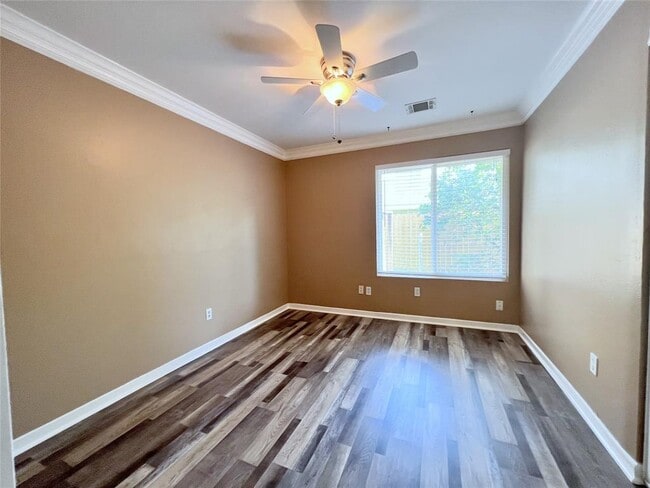 Building Photo - 4403 Waterfall Way