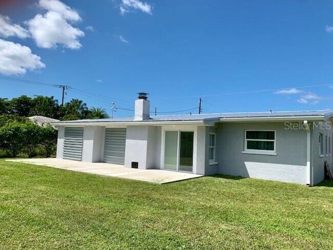 Building Photo - 3112 Magnolia Way Punta Gorda FL 33950