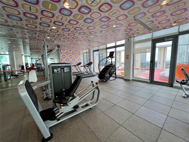 Building Photo - 31 SE 6th St