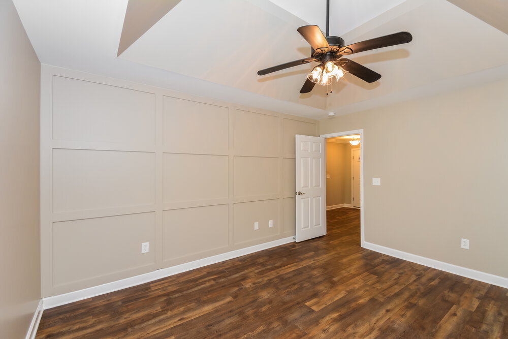 Building Photo - 117 Lakeside Ct