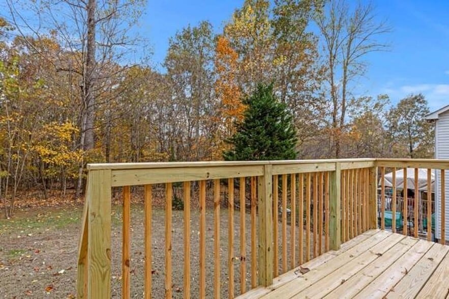 Building Photo - 7160 Neville Dr