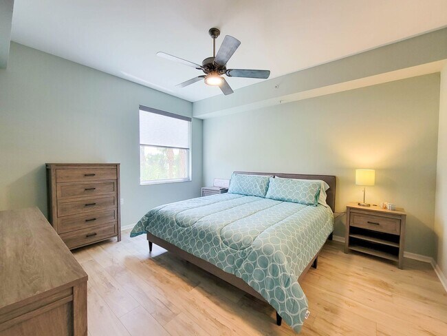 Building Photo - ** FOREST GLEN GOLF & COUNTRY CLUB ** 2 BE...