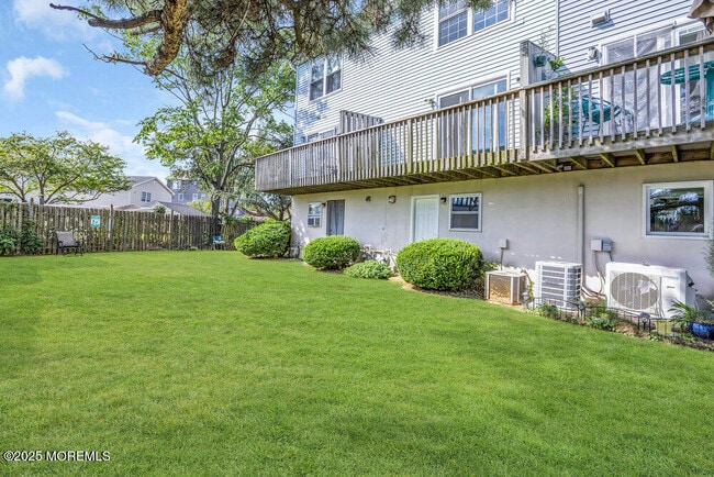 Building Photo - 35 Beachway Ave