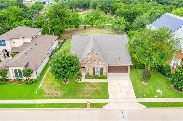 Building Photo - 13704 Southern Oaks Dr