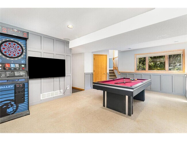 Building Photo - 8345 Grace Ct