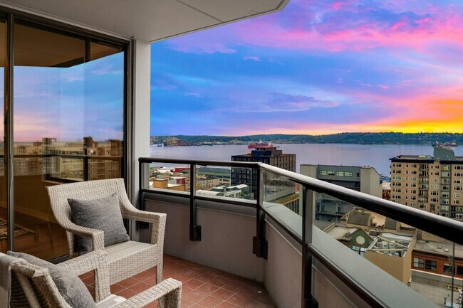Building Photo - Harbour Heights - 2 bedrooms