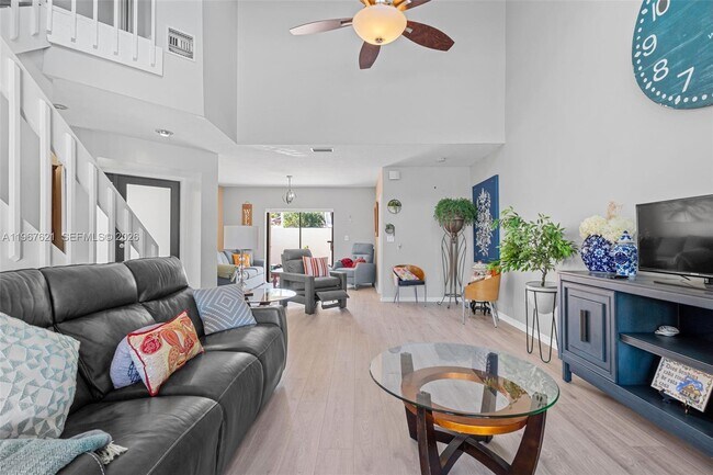 Building Photo - 9439 SW 123rd Ave Ct