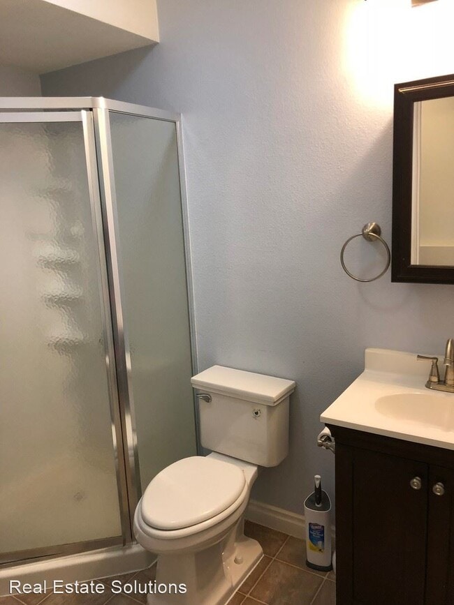 Building Photo - 1 br, 1 bath House - 7085 Weimer Road #6