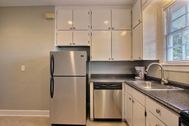 Building Photo - 3BR + Loft/1BA Ardsley Park House For Rent