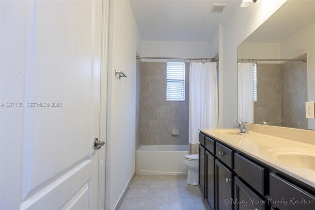 Building Photo - 3841 Aspen Leaf Dr