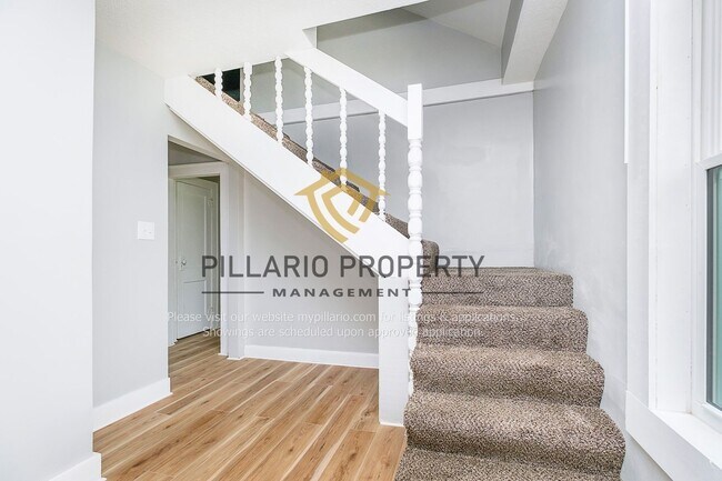 Building Photo - Cozy 3 Bedroom, 1 Bathroom Home Available ...