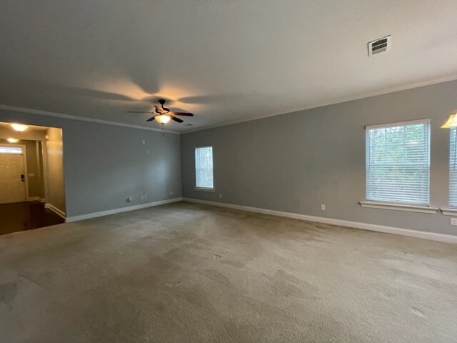 Building Photo - 704 Kensey Park Ln