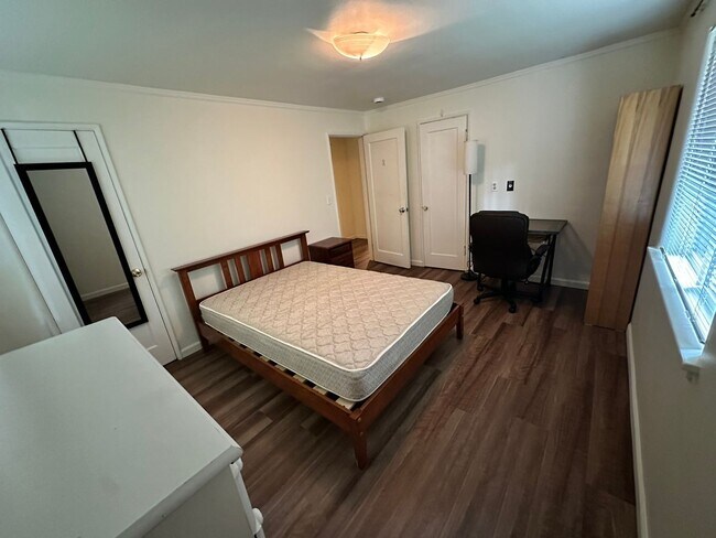 Building Photo - Lewis & Clark Law Students ONLY