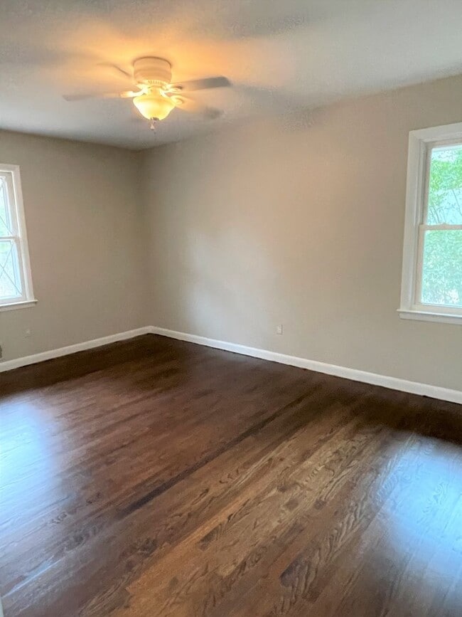 Building Photo - West Athens 4br House for Rent