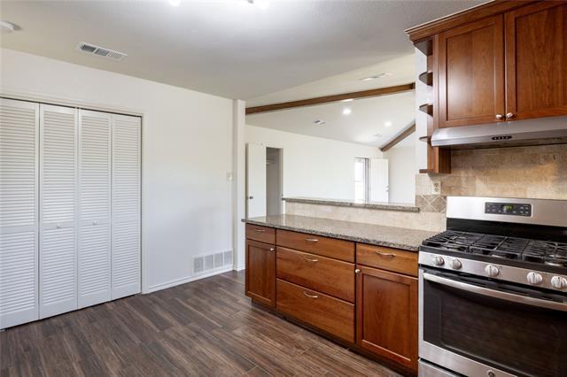 Building Photo - 128 Siesta Ct