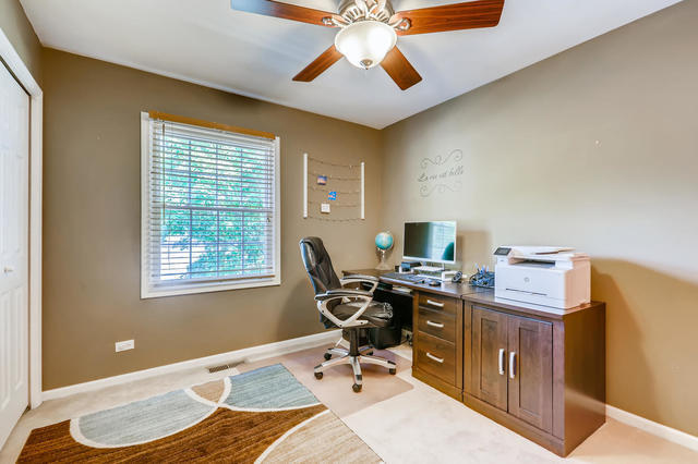 Building Photo - 4210 Portage Ln