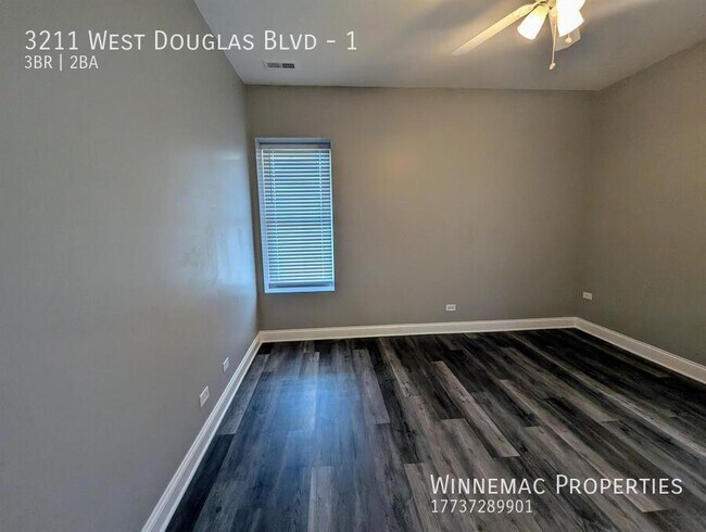 Building Photo - 3211 W Douglas Blvd