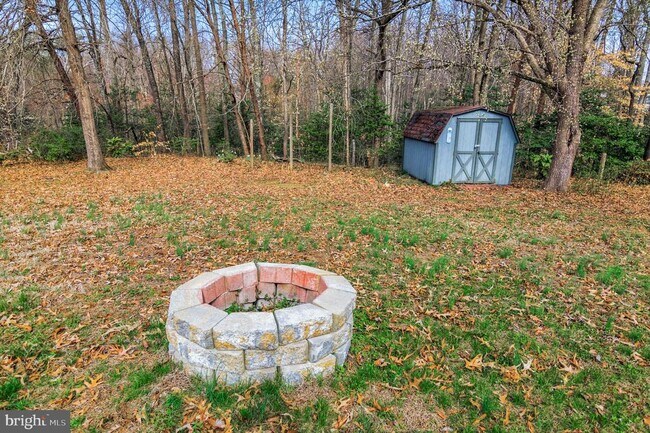 Building Photo - 2009 White Lake Dr