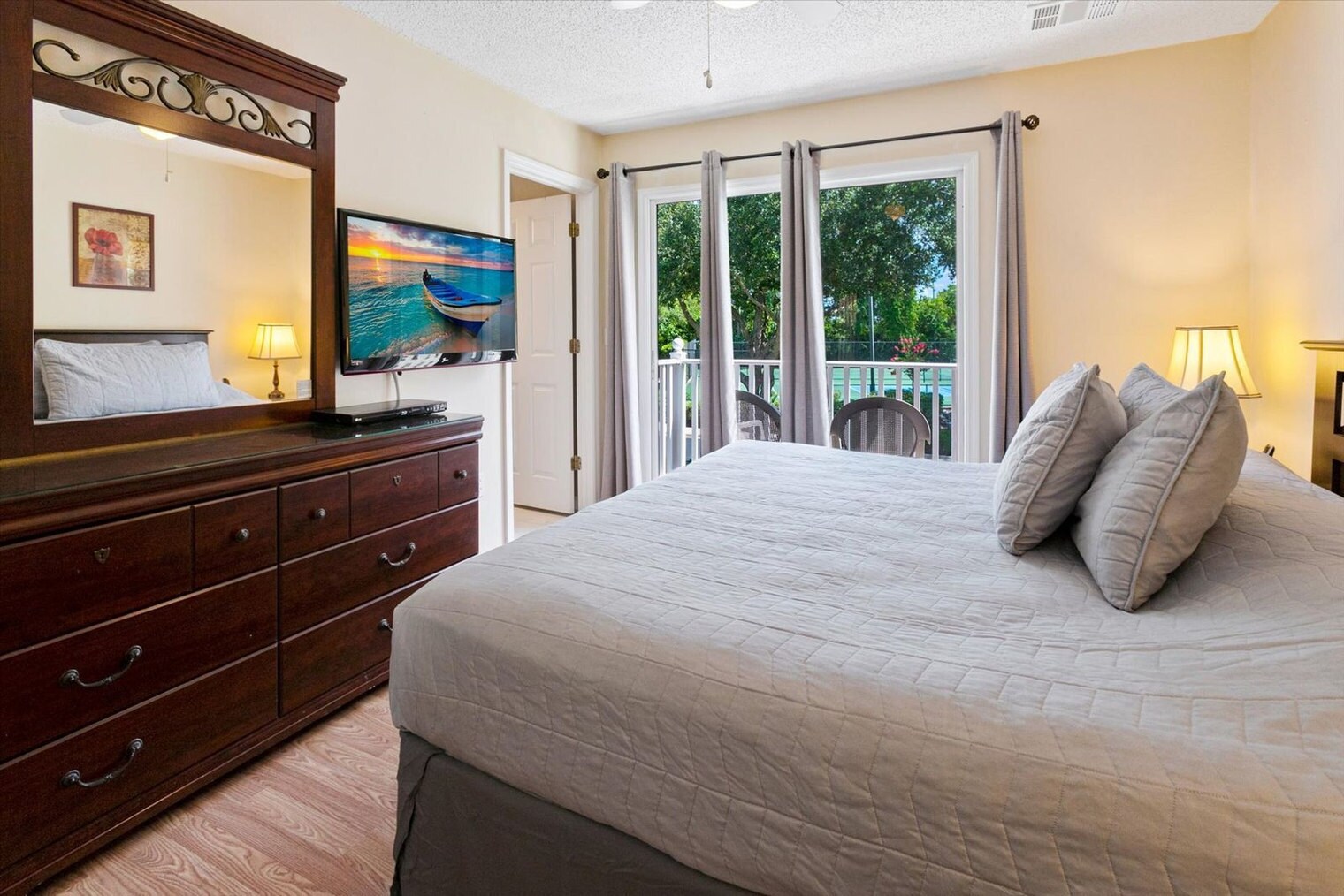 Building Photo - 8569 Crystal Cove Loop
