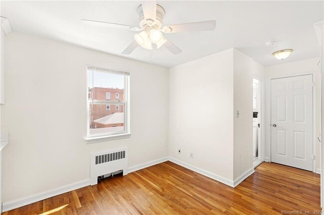 Building Photo - 30 Arnold Way