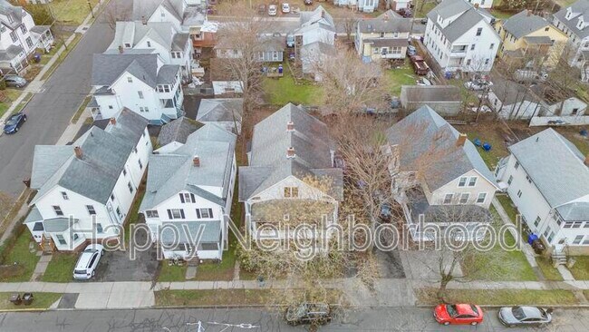 Building Photo - 209 Pearl St