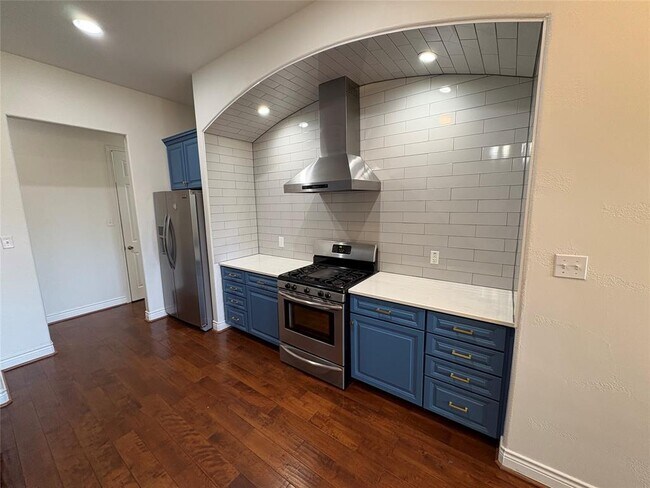 Building Photo - 3314 Thomas Kincheon St