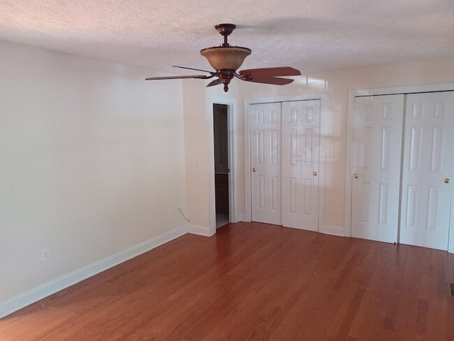 Building Photo - 365 Tall Oak Blvd NW