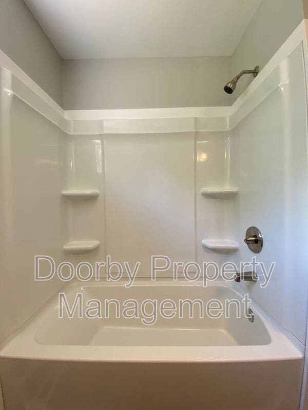 Building Photo - 304 McDonald Dr