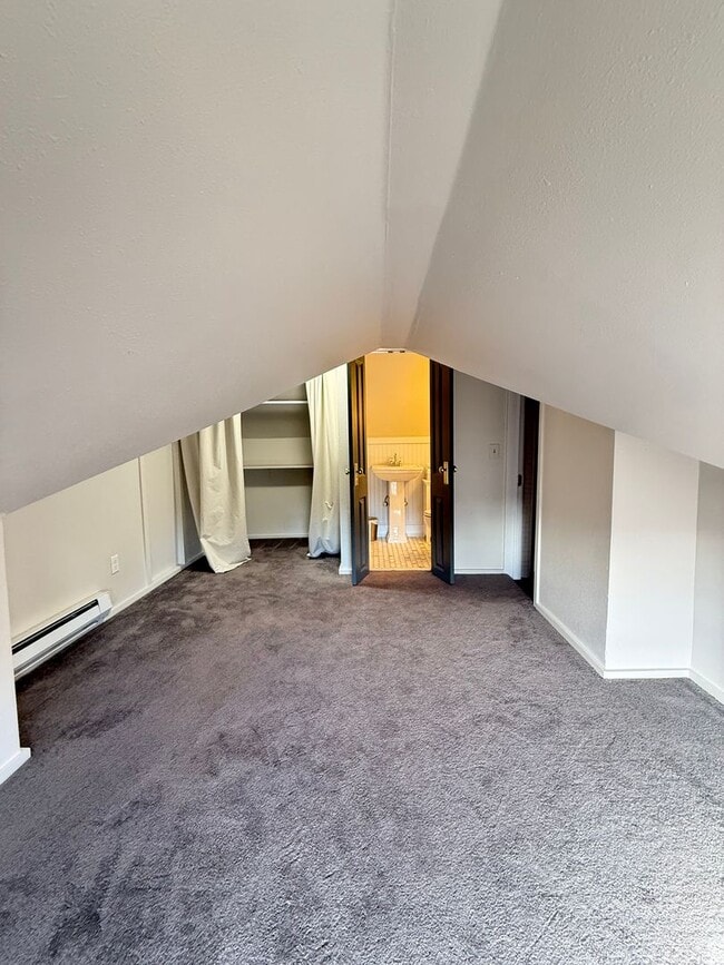 Building Photo - Now Available: Updated Everett 34-Bed, 1.5-Bath with Fenced Yard