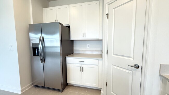 Building Photo - 5103 BRIDGEHAVEN Rd